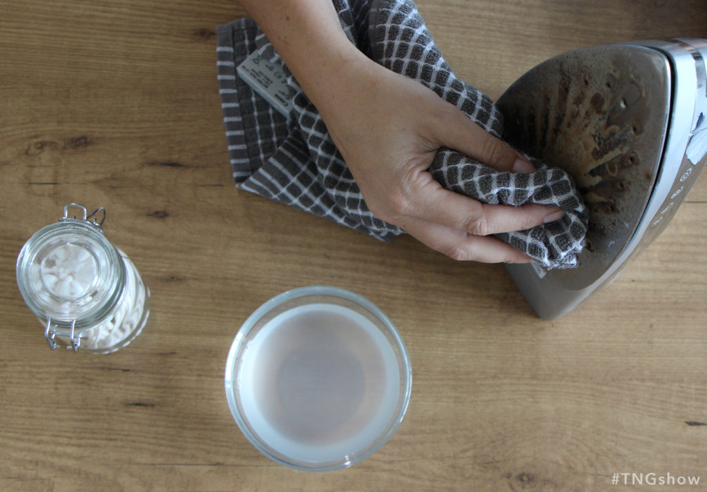 Vinegar Scrub recipe for cleaning an iron from The Normal Girl Show